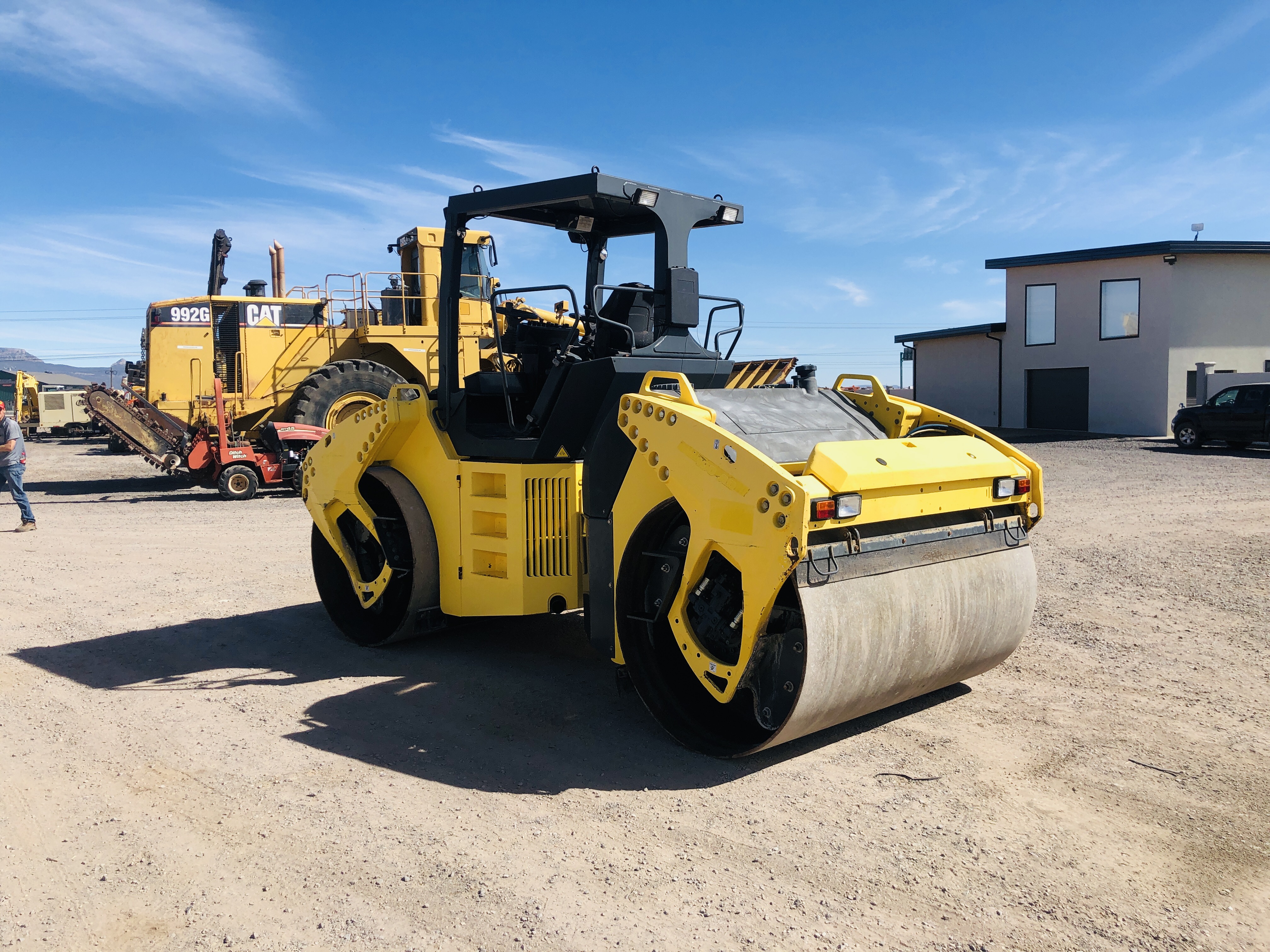 COMPACTADOR BOMAG BW 190 AD-4